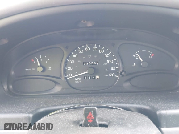 1997 Ford Escort LX with VIN 3FALP15P3VR155580, listed as a IAAI auction lot 42602727 with 38,552 mi miles and . Bid and sale history available at DreamBid. Image 7.