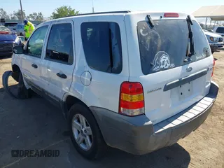 2006 Ford Escape Hybrid with VIN 1FMCU96H16KA61854, listed as a IAAI auction lot 42580035 with 264,173 mi miles and . Bid and sale history available at DreamBid. Image 3.