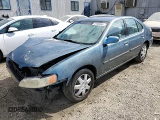 2001 Nissan Altima GXE with VIN 1N4DL01D61C117999, listed as a Copart auction lot 47282895 with 174,101 mi miles and Clean Title. Bid and sale history available at carsss.com. Image 1.