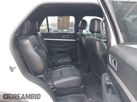 2017 Ford Explorer XLT z VIN 1FM5K7D8XHGC53849, wystawiony jako IAAI lot #42220485 z przebiegiem 135 902 mil mil oraz . Historia ofert i sprzedaży dostępna na DreamBid. Obrazek 8.