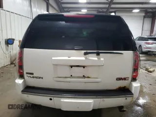 2010 GMC Yukon Denali with VIN 1GKUKEEF3AR248654, listed as a Copart auction lot 73809884 with 180,610 mi miles and Clean Title. Bid and sale history available at carsss.com. Image 6.