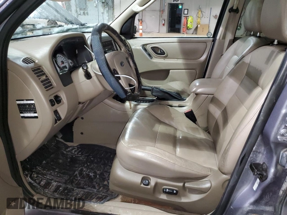 2007 Ford Escape Limited with VIN 1FMYU94127KA08867, listed as a Copart auction lot 43440525 with 160,813 mi miles and Non Repairable. Bid and sale history available at carsss.com. Image 7.