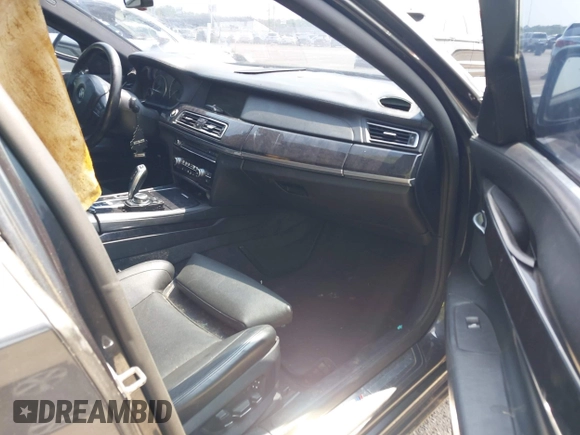 2010 BMW 7 Series 750Li with VIN WBAKB8C50ACY64262, listed as a IAAI auction lot 42433667 with 121,008 mi miles and . Bid and sale history available at DreamBid. Image 5.