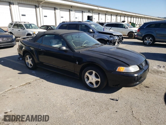 2001 Ford Mustang Deluxe with VIN 1FAFP44471F181371, listed as a Copart auction lot 75958284 with 200,853 mi miles and Clean Title. Bid and sale history available at carsss.com. Image 4.