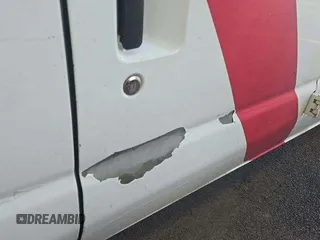 2014 Ford Econoline Cargo Commercial z VIN 1FTNE2EL9EDB13886, wystawiony jako IAAI lot #42347992 z przebiegiem 67 369 mil mil oraz . Historia ofert i sprzedaży dostępna na DreamBid. Obrazek 1.