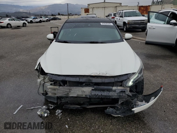 2019 Nissan Altima 2.5 SL with VIN 1N4BL4EV0KC242855, listed as a Copart auction lot 47039345 with 94,620 mi miles and Clean Title. Bid and sale history available at carsss.com. Image 5.