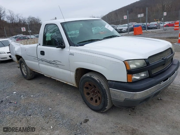 2005 Chevrolet Silverado 1500 Work Truck with VIN 1GCEC14XX5Z340818, listed as a IAAI auction lot 41729984 with 191,704 mi miles. Bid and sale history available at carsss.com. Image 1.