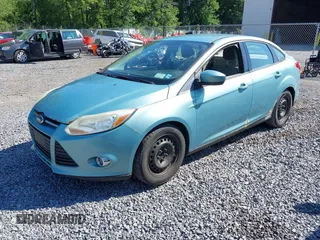 2012 Ford Focus SE with VIN 1FAHP3F25CL307066, listed as a IAAI auction lot 42650943 with 172,643 mi miles and . Bid and sale history available at DreamBid. Image 2.
