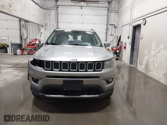 2020 Jeep Compass Limited with VIN 3C4NJDCB6LT148085, listed as a IAAI auction lot 41537903 with 55,878 mi miles and . Bid and sale history available at carsss.com. Image 12.