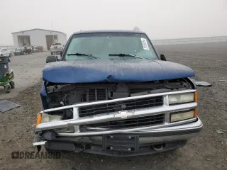 1997 Chevrolet Suburban with VIN 3GNFK16R0VG152063, listed as a Copart auction lot 78105254 with 187,299 mi miles and Salvage Title. Bid and sale history available at carsss.com. Image 5.
