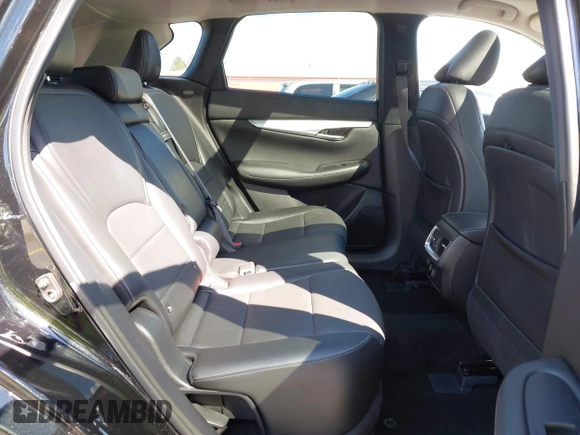 2021 Infiniti QX50 Luxe z VIN 3PCAJ5BB4MF115477, wystawiony jako IAAI lot #42088105 z przebiegiem 49 821 mil mil oraz . Historia ofert i sprzedaży dostępna na DreamBid. Obrazek 8.