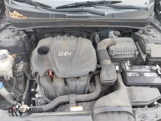 2011 Hyundai Sonata SE with VIN 5NPEC4AC2BH284055, listed as a IAAI auction lot 41921577 with 202,114 mi miles. Bid and sale history available at carsss.com. Image 6.