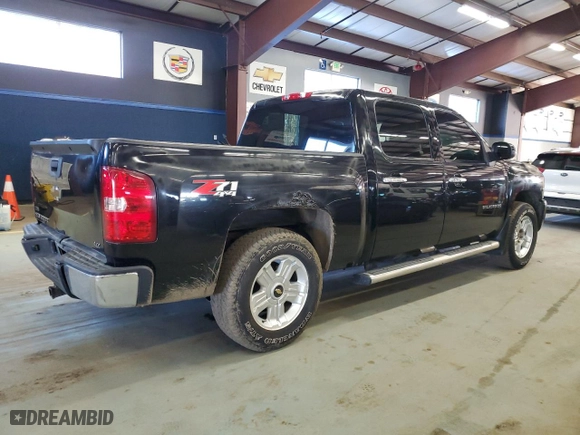 2011 Chevrolet Silverado 1500 LTZ with VIN 3GCPKTE20BG250390, listed as a Copart auction lot 43953875 with 160,214 mi miles and Clean Title. Bid and sale history available at carsss.com. Image 3.