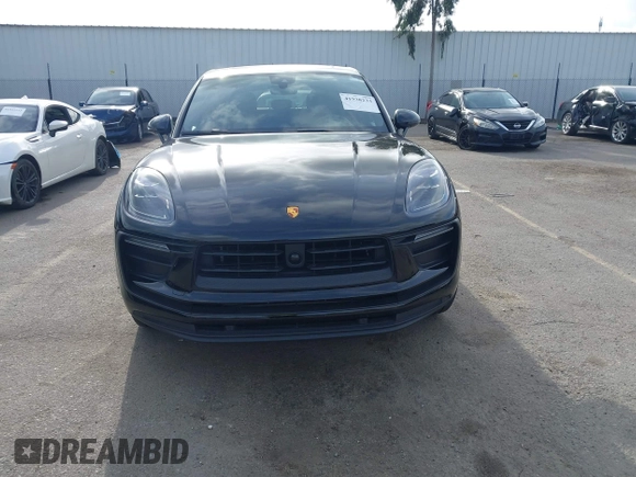 2023 Porsche Macan with VIN WP1AA2A58PLB16724, listed as a IAAI auction lot 41938233 with 19,660 mi miles. Bid and sale history available at carsss.com. Image 12.