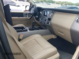 2017 Ford Expedition XLT z VIN 1FMJU1HT9HEA04989, wystawiony jako IAAI lot #39736910 z przebiegiem 184 638 mil mil oraz . Historia ofert i sprzedaży dostępna na DreamBid. Obrazek 5.
