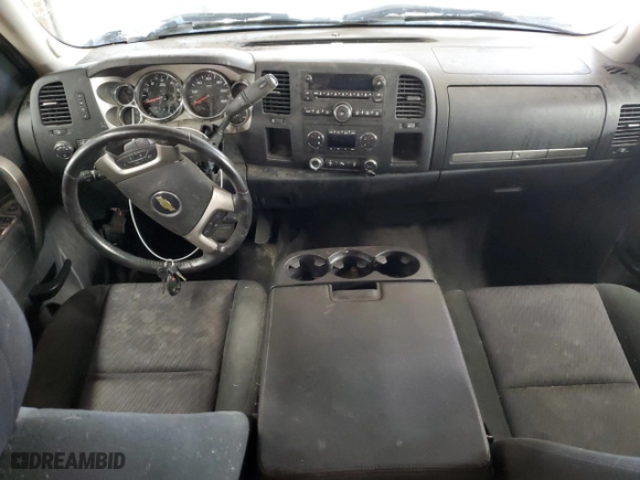 2013 Chevrolet Silverado 1500 LT with VIN 1GCRCSE03DZ359654, listed as a Copart auction lot 46849555 with 130,822 mi miles and Clean Title. Bid and sale history available at carsss.com. Image 8.