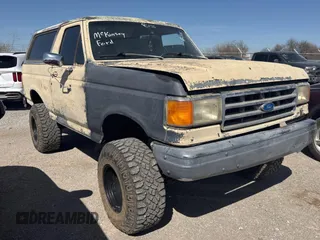 1990 Ford Bronco XL with VIN 1FMEU15N6LLA83856, listed as a Copart auction lot 50408495 with 31,090 mi miles and Clean Title. Bid and sale history available at carsss.com. Image 1.