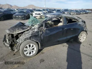 2015 Kia Rio EX z VIN KNADN5A39F6445574, wystawiony jako Copart lot #47124555 z przebiegiem 63 415 mil mil oraz Szkoda całkowita • Salvage title. Historia ofert i sprzedaży dostępna na DreamBid. Obrazek 1.
