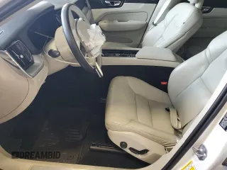 2018 Volvo XC60 Momentum with VIN LYV102RK5JB101138, listed as a Copart auction lot 54764115 with 58,396 mi miles and Salvage title. Bid and sale history available at DreamBid. Image 7.