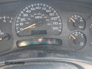 2005 Chevrolet Tahoe LS with VIN 1GNEC13V55R235594, listed as a IAAI auction lot 42245180 with 312,669 mi miles and . Bid and sale history available at DreamBid. Image 7.