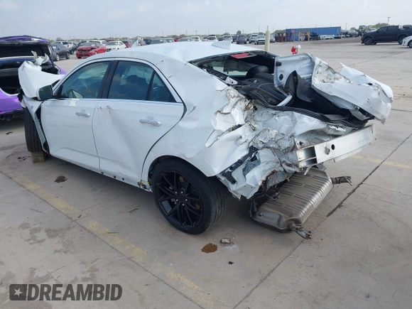 2022 Cadillac CT4 Premium Luxury z VIN 1G6DB5RK5N0107634, wystawiony jako IAAI lot #42053131 z przebiegiem 57 171 mil mil oraz . Historia ofert i sprzedaży dostępna na DreamBid. Obrazek 3.