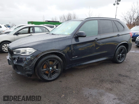2015 BMW X5 xDrive35i z VIN 5UXKR0C59F0K65982, wystawiony jako IAAI lot #41827942 z przebiegiem 81 019 mil mil oraz . Historia ofert i sprzedaży dostępna na DreamBid. Obrazek 18.