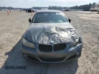 2011 BMW 3 Series 328i xDrive z VIN WBAPK5G59BNN28243, wystawiony jako Copart lot #46920195 z przebiegiem 125 728 mil mil oraz Szkody całkowita. Historia ofert i sprzedaży dostępna na DreamBid. Obrazek 5.