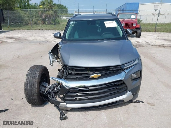 2022 Chevrolet TrailBlazer LT with VIN KL79MPS23NB104509, listed as a IAAI auction lot 39435193 with 32,945 mi miles. Bid and sale history available at carsss.com. Image 12.