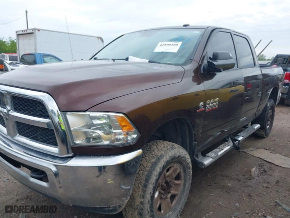 2014 Ram 2500 Tradesman with VIN 3C6UR5CL3EG237649, listed as a IAAI auction lot 41890200 with 1 mi miles. Bid and sale history available at carsss.com. Image 2.