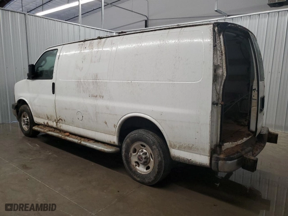 2023 GMC Savana Cargo Van with VIN 1GTW7AFP2P1138790, listed as a Copart auction lot 83101054 with 0 mi miles and Salvage Title. Bid and sale history available at carsss.com. Image 2.