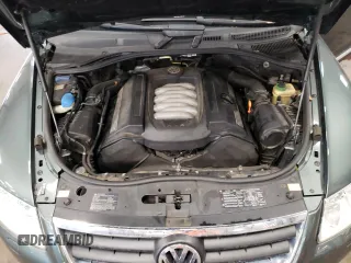 2004 Volkswagen Touareg z VIN WVGCM67L94D032492, wystawiony jako Copart lot #72205044 z przebiegiem 98 482 mil mil oraz Tytuł czysty. Historia ofert i sprzedaży dostępna na DreamBid. Obrazek 12.