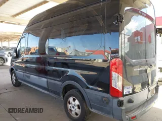 2017 Ford Transit z VIN 1FTYR2XM5HKB08532, wystawiony jako IAAI lot #41710574 z przebiegiem 142 830 mil mil oraz . Historia ofert i sprzedaży dostępna na DreamBid. Obrazek 3.