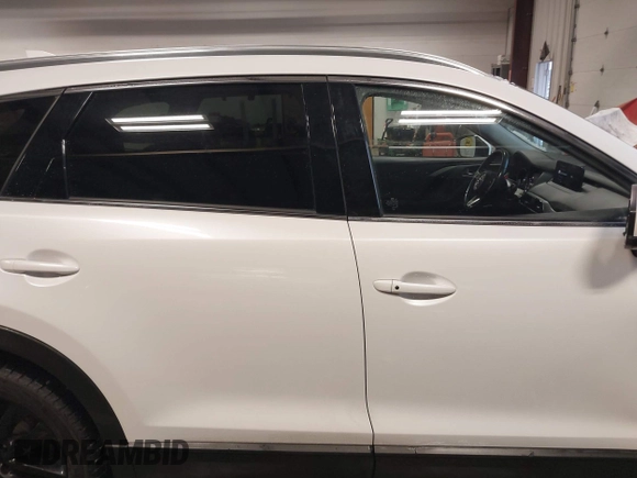 2022 Mazda CX-9 Touring Plus with VIN JM3TCBAY9N0624088, listed as a IAAI auction lot 41591747 with 40,668 mi miles. Bid and sale history available at carsss.com. Image 13.