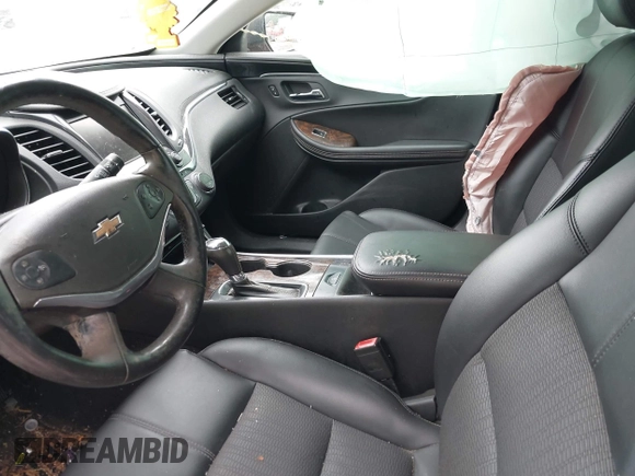 2015 Chevrolet Impala LT z VIN 2G1125S39F9181237, wystawiony jako IAAI lot #42172131 z przebiegiem 81 318 mil mil oraz . Historia ofert i sprzedaży dostępna na DreamBid. Obrazek 5.