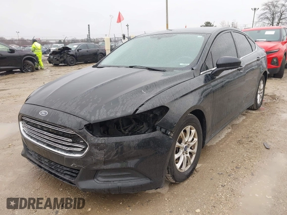 2015 Ford Fusion S with VIN 3FA6P0G70FR212341, listed as a IAAI auction lot 41831027 with 166,386 mi miles. Bid and sale history available at carsss.com. Image 2.