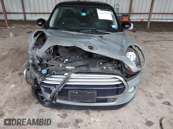 2015 MINI Hardtop with VIN WMWXM5C51F3B34207, listed as a IAAI auction lot 41615894 with 15,787 mi miles and . Bid and sale history available at DreamBid. Image 6.