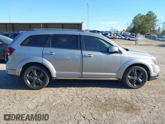 2019 Dodge Journey Crossroad with VIN 3C4PDCGG6KT841317, listed as a IAAI auction lot 41792618 with 149,856 mi miles and . Bid and sale history available at DreamBid. Image 14.