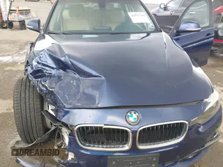 2017 BMW 3 Series 320i z VIN WBA8E1G3XHNU15607, wystawiony jako IAAI lot #42117103 z przebiegiem Nie podano mil oraz . Historia ofert i sprzedaży dostępna na DreamBid. Obrazek 10.