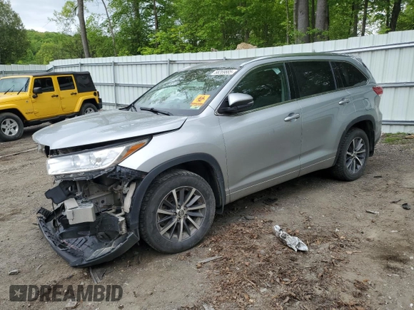 2017 Toyota Highlander XLE z VIN 5TDJZRFH6HS427493, wystawiony jako Copart lot #58269885 z przebiegiem 170 944 mil mil oraz Nie do naprawy • Non repairable. Historia ofert i sprzedaży dostępna na DreamBid. Obrazek 1.