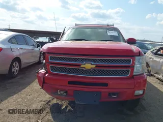 2012 Chevrolet Silverado 1500 LT with VIN 1GCRKSE75CZ250255, listed as a IAAI auction lot 41888459 with 298,362 mi miles. Bid and sale history available at carsss.com. Image 13.