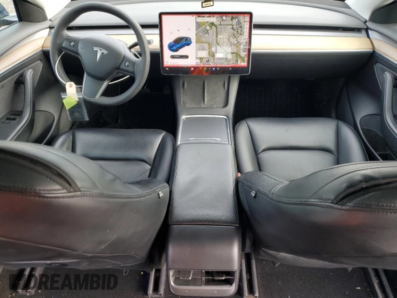 2021 Tesla Model 3 Long Range z VIN 5YJ3E1EB1MF063971, wystawiony jako Copart lot #63851094 z przebiegiem 82 935 mil mil oraz Nie do naprawy • Non repairable. Historia ofert i sprzedaży dostępna na DreamBid. Obrazek 8.