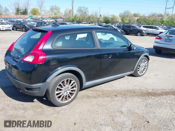 2010 Volvo C30 with VIN YV1672MK5A2173056, listed as a IAAI auction lot 42032147 with 95,476 mi miles and . Bid and sale history available at DreamBid. Image 4.