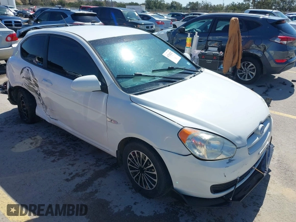 2007 Hyundai Accent GS with VIN KMHCM36C47U050161, listed as a IAAI auction lot 41762927 with 111,684 mi miles. Bid and sale history available at carsss.com. Image 1.