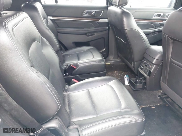 2018 Ford Explorer Limited with VIN 1FM5K7F8XJGB64639, listed as a IAAI auction lot 41190311 with 101,797 mi miles. Bid and sale history available at carsss.com. Image 8.