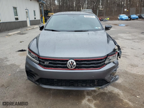 2018 Volkswagen Passat V6 GT with VIN 1VWJM7A33JC040984, listed as a Copart auction lot 85328314 with 58,683 mi miles and Salvage Title. Bid and sale history available at carsss.com. Image 5.