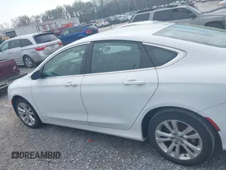 2016 Chrysler 200 Limited with VIN 1C3CCCAB3GN106062, listed as a IAAI auction lot 41900923 with 171,914 mi miles. Bid and sale history available at carsss.com. Image 14.