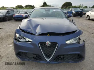 2020 Alfa Romeo Giulia Ti Sport with VIN ZARFAMBN1L7636161, listed as a Copart auction lot 71435862 with 24,155 mi miles. Bid and sale history available at carsss.com. Image 5.