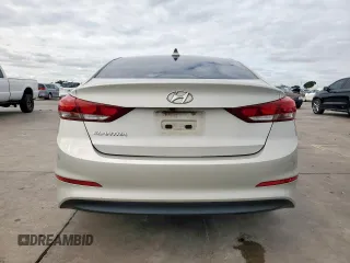 2017 Hyundai Elantra SE z VIN 5NPD84LF9HH022742, wystawiony jako Copart lot #58132135 z przebiegiem 89 798 mil mil oraz Szkoda całkowita • Salvage title. Historia ofert i sprzedaży dostępna na DreamBid. Obrazek 6.