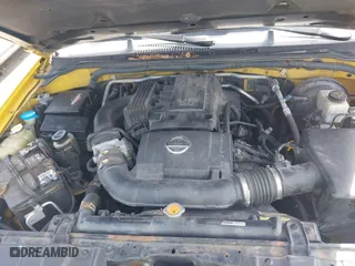 2005 Nissan Xterra S with VIN 5N1AN08W95C614299, listed as a IAAI auction lot 41891801 with 247,772 mi miles. Bid and sale history available at carsss.com. Image 10.