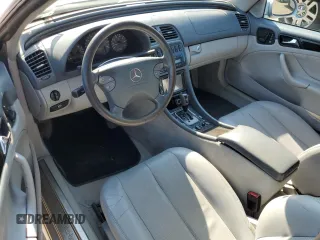 2002 Mercedes-Benz CLK with VIN WDBLK70G82T110291, listed as a Copart auction lot 75562454 with 152,132 mi miles and Salvage Title. Bid and sale history available at carsss.com. Image 8.
